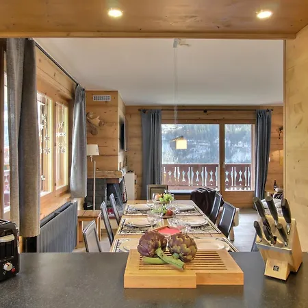 Apartment Crstes 15, Its Chimney And Terrace Champery