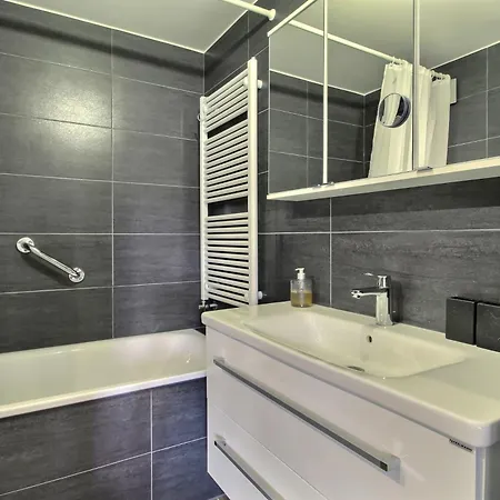 Apartment Crstes 15, Its Chimney And Terrace