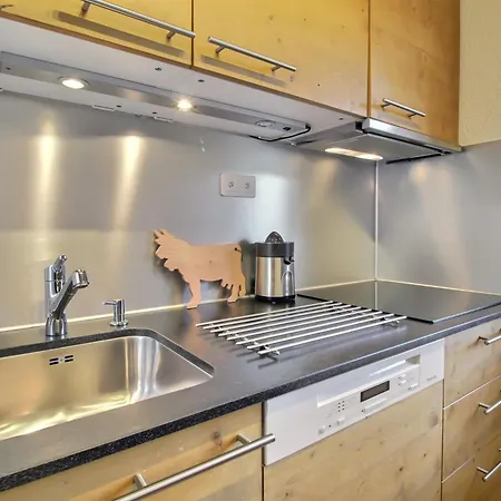 Apartment Crstes 15, Its Chimney And Terrace *